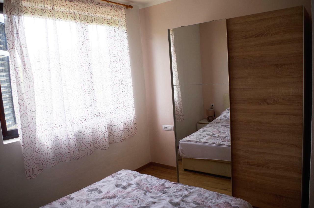 Appartement Astrea à Rijeka Extérieur photo
